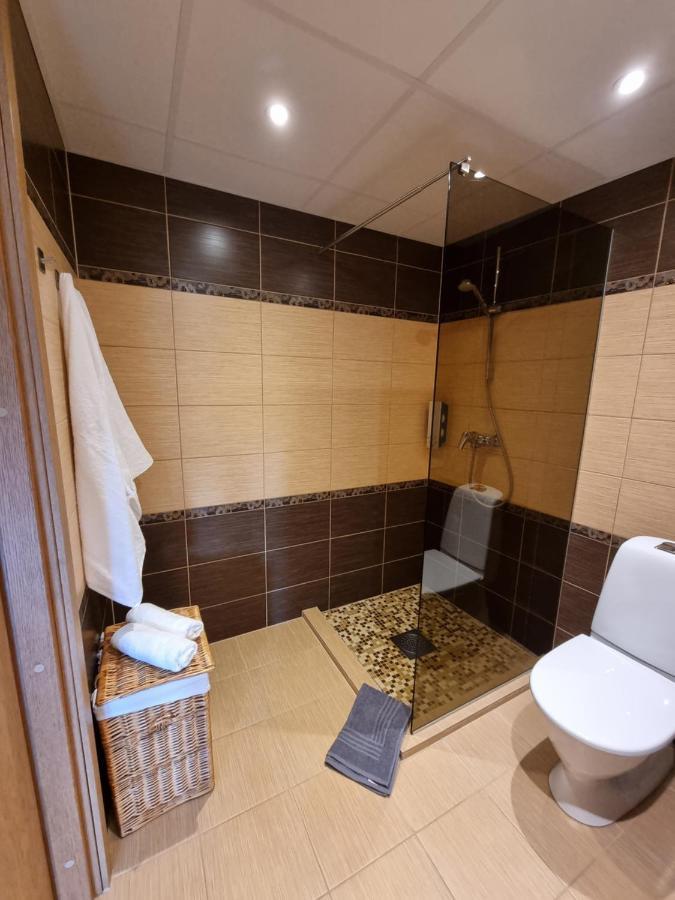 טרטו R63 Apartment With Terrace מראה חיצוני תמונה